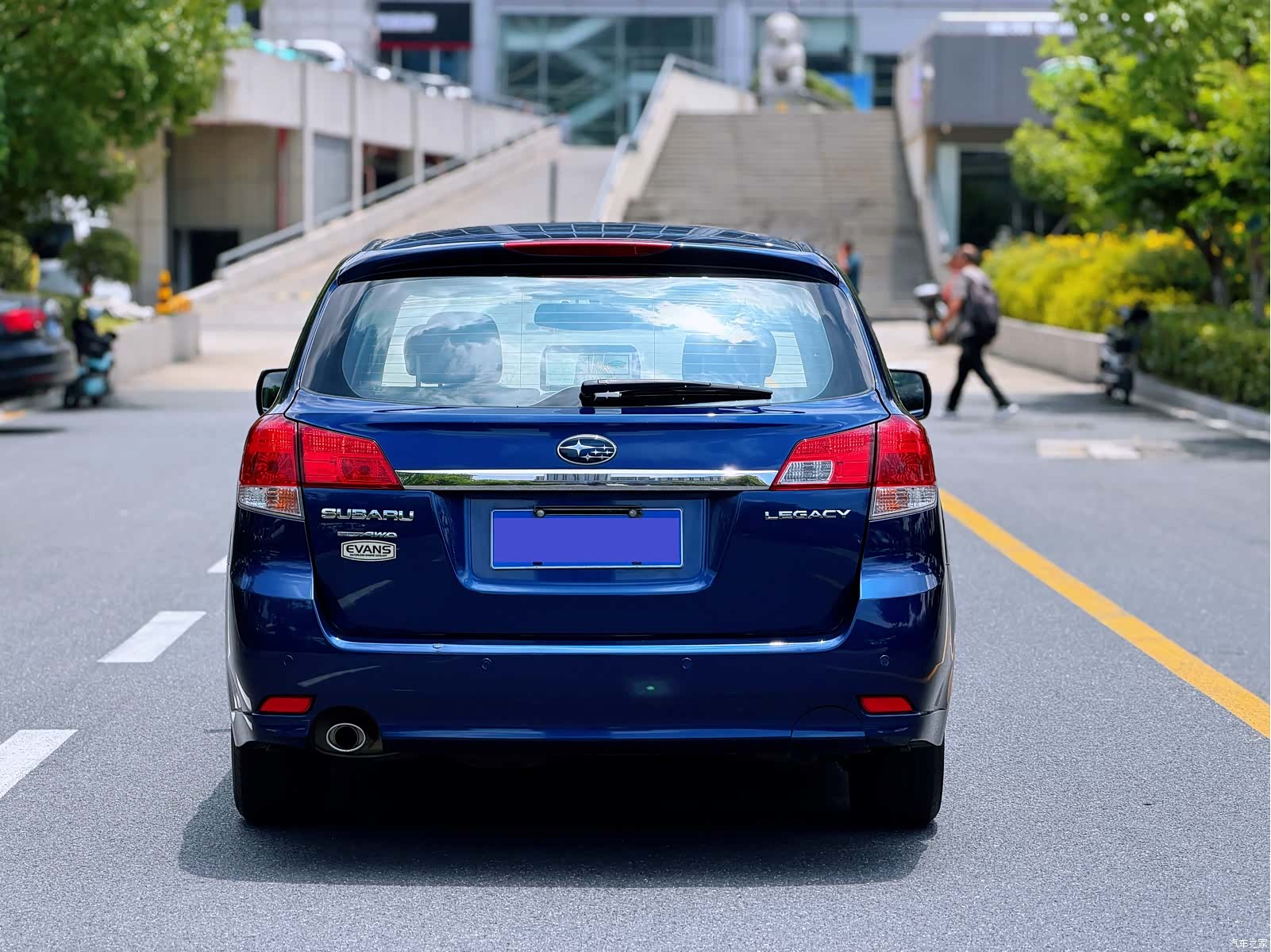 Subaru Legacy, 2010 14