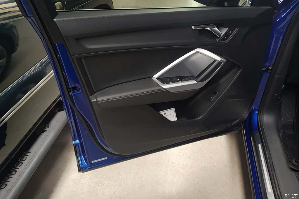 Audi Q3, 2020 7