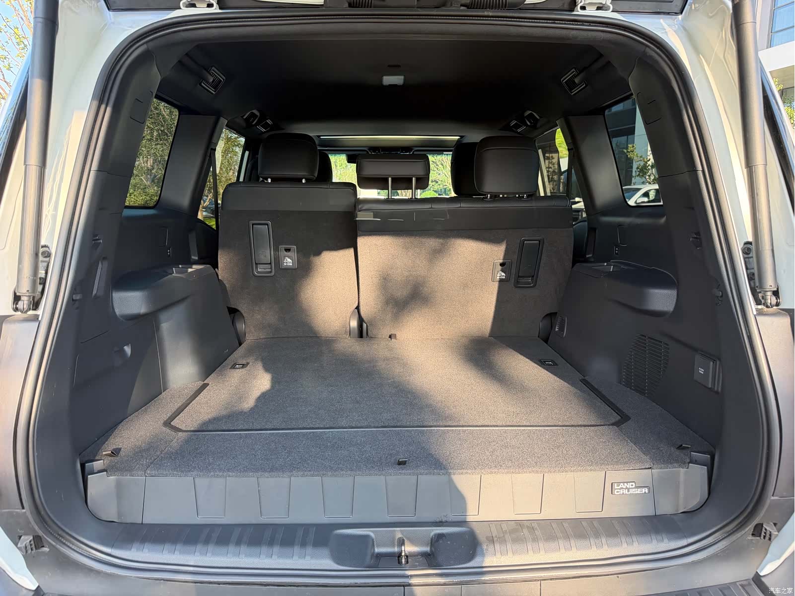 Toyota Prado, 2026 15