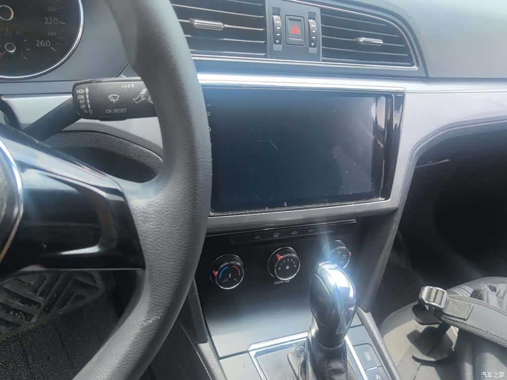 Volkswagen Lamando, 2017 13
