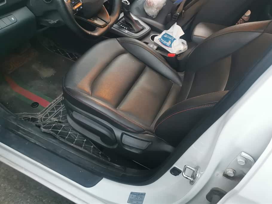 Hyundai Lead Hyundai Lead