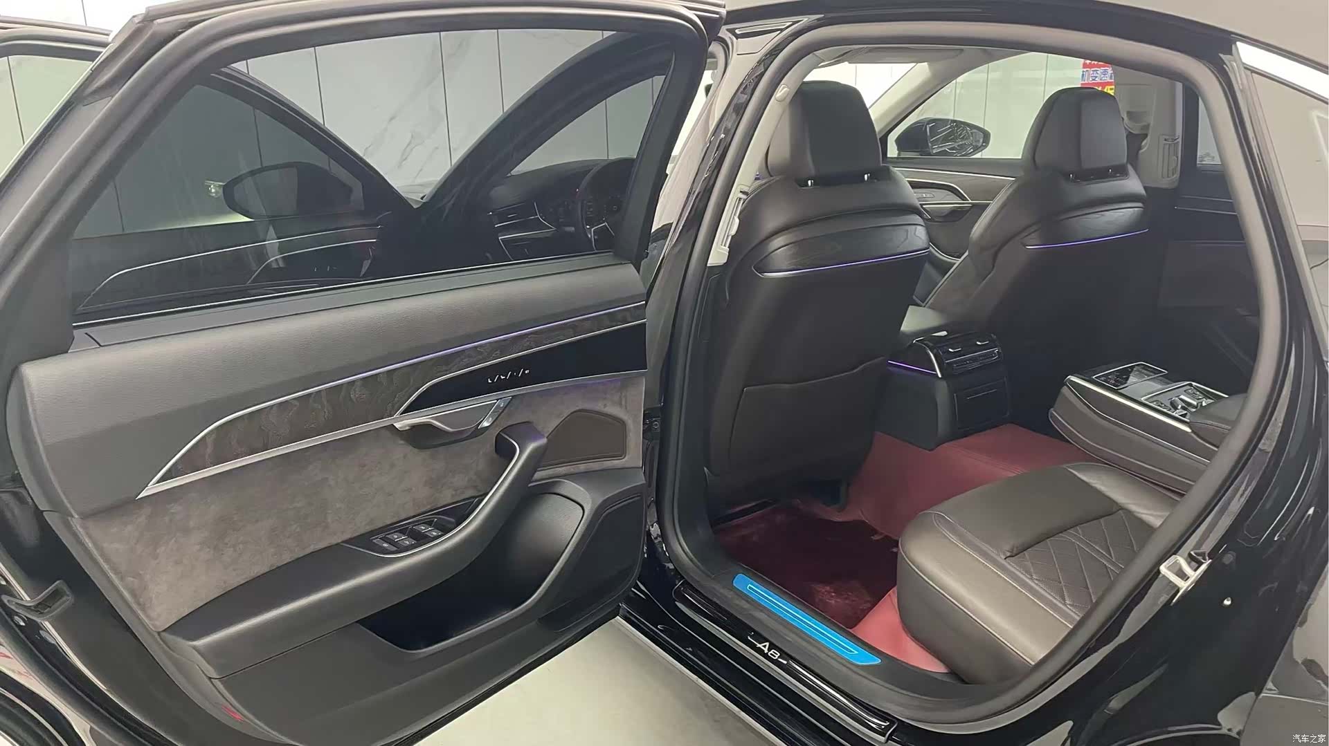 Audi A8L, 2022 10