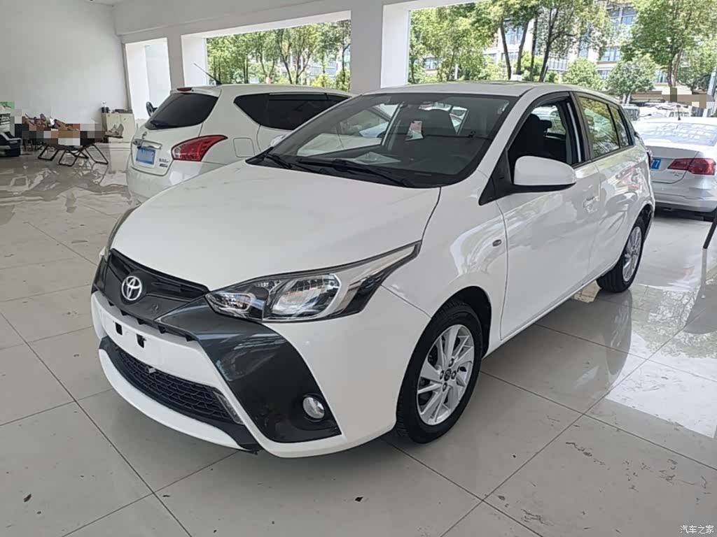 Toyota YARiS L