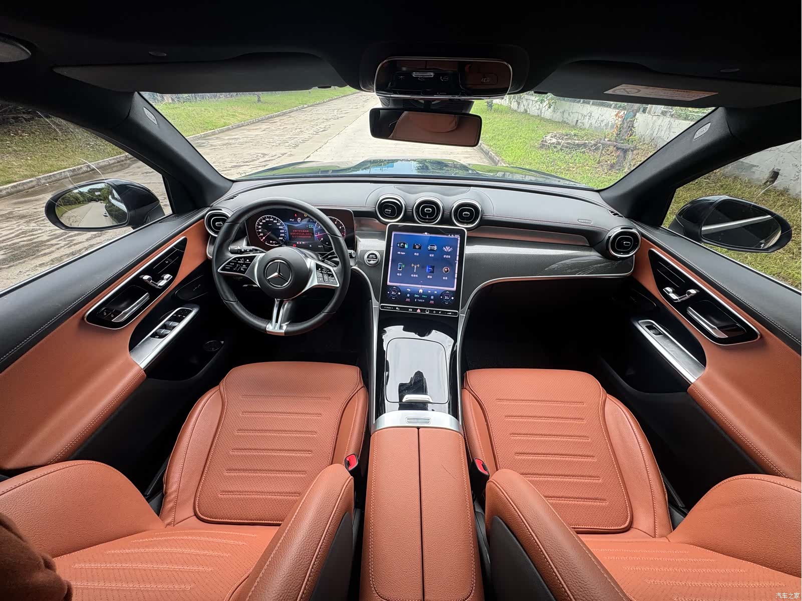 Mercedes-Benz GLC, 2024 13
