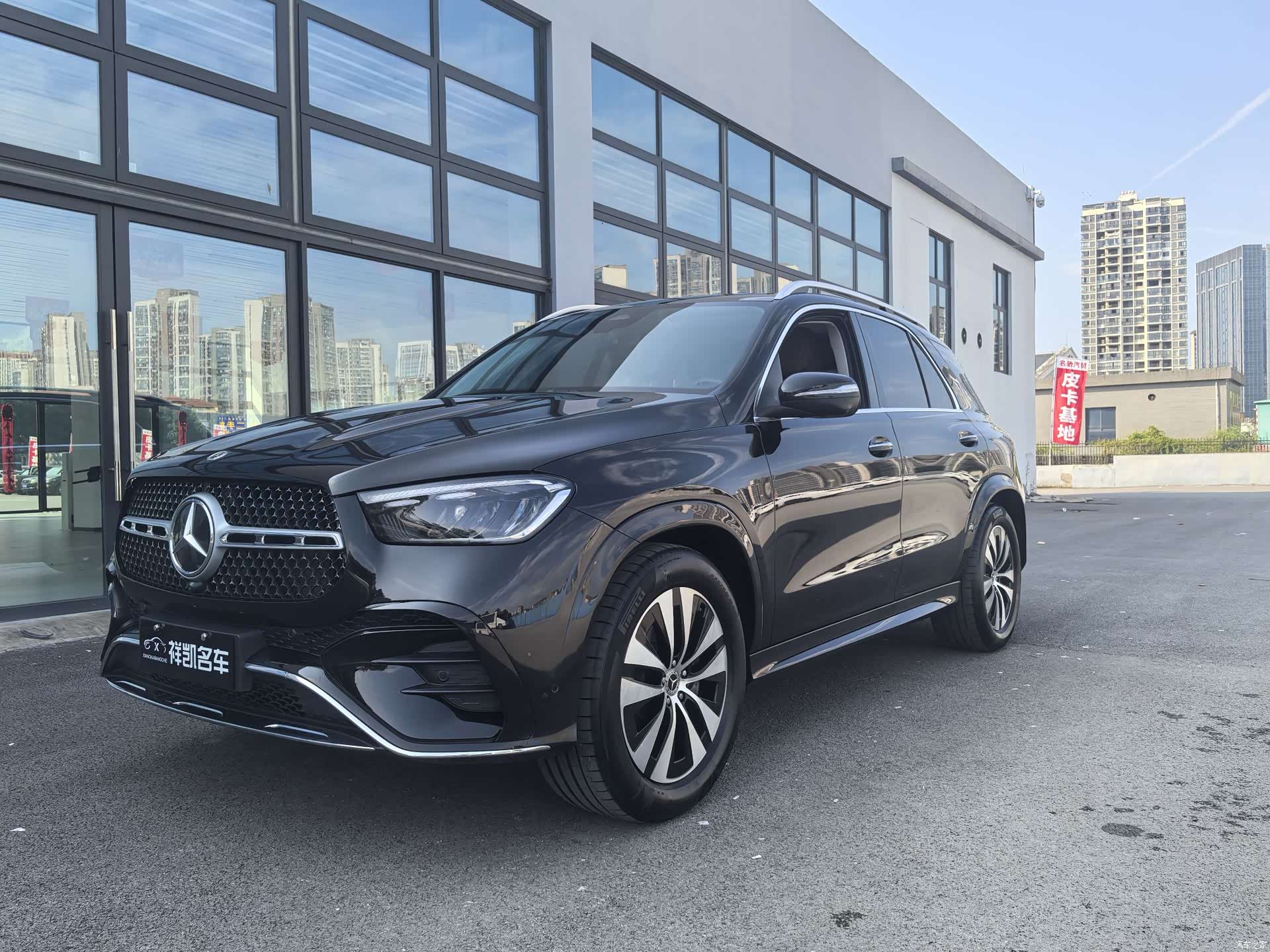 Mercedes-Benz GLE, 2026 1