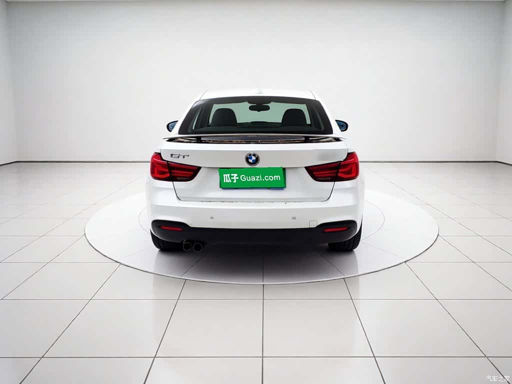 BMW 3 Series, 2019 все фото