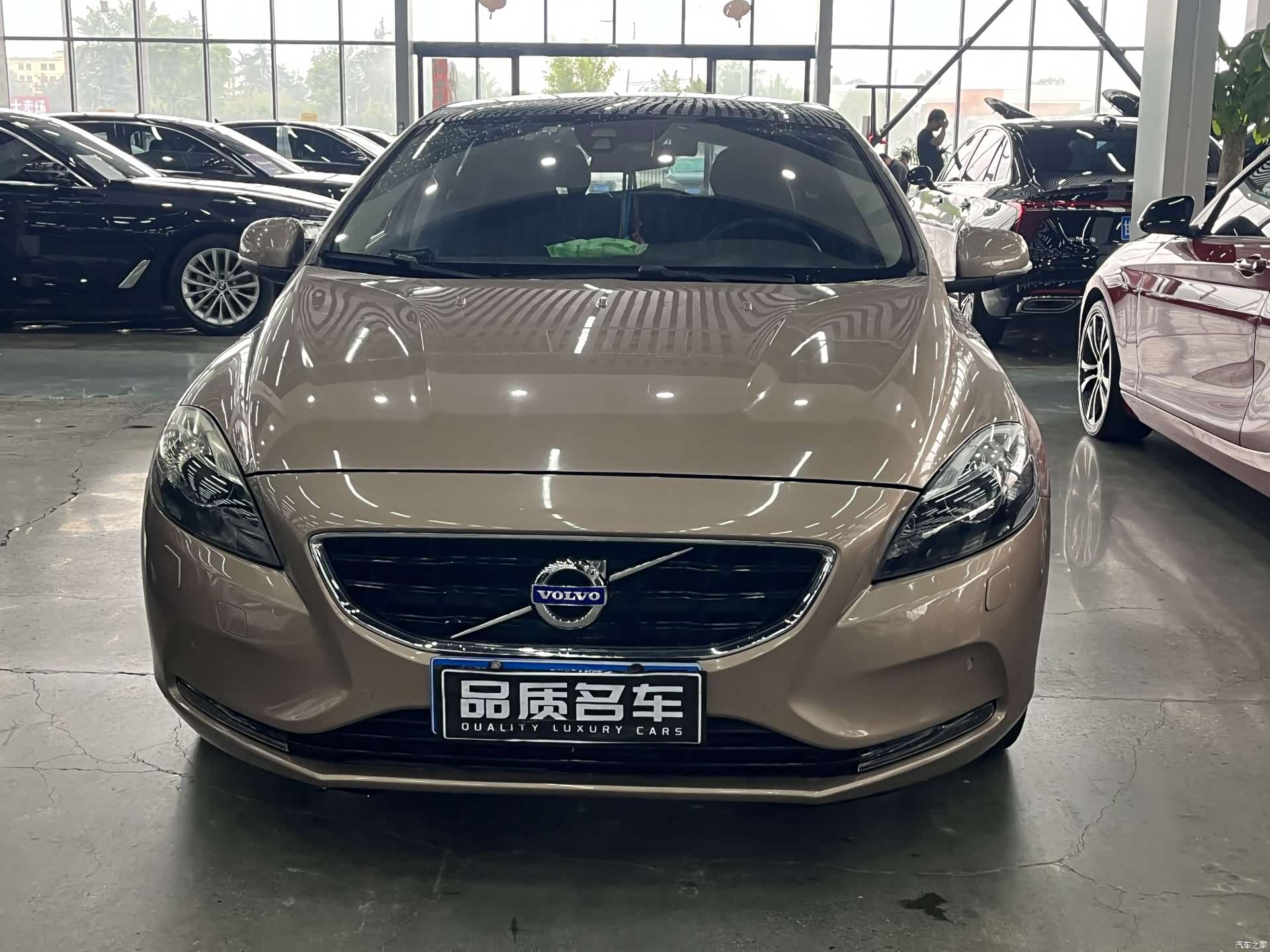 Volvo V40, 2016 3