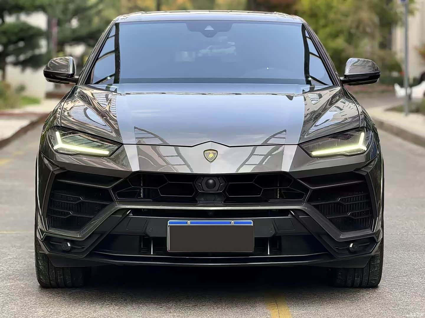 Lamborghini Urus, 2019 2