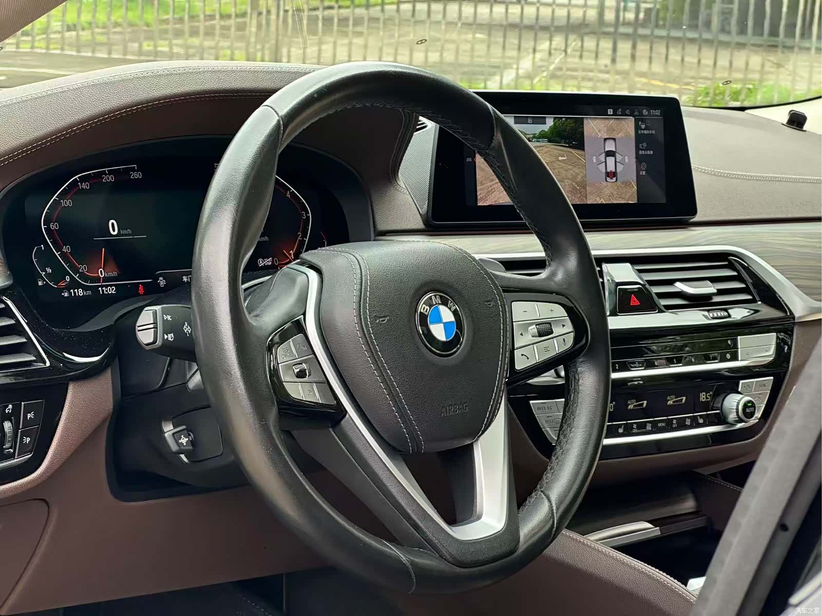 BMW 5 Series, 2020 10