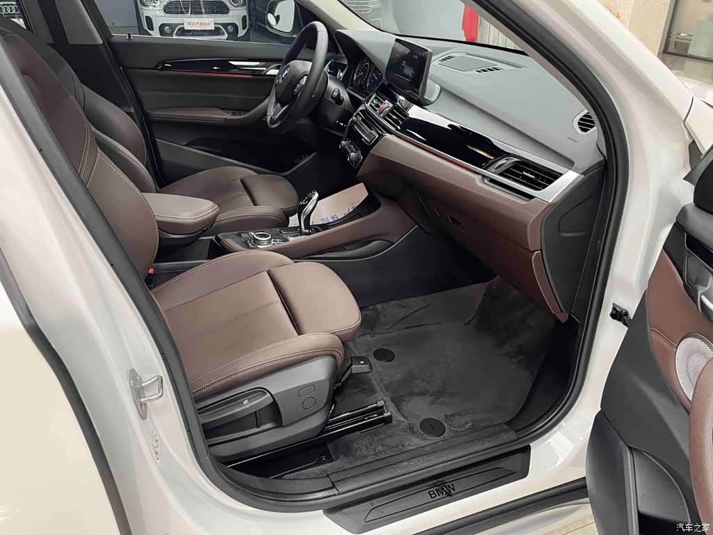 BMW X1, 2022 12