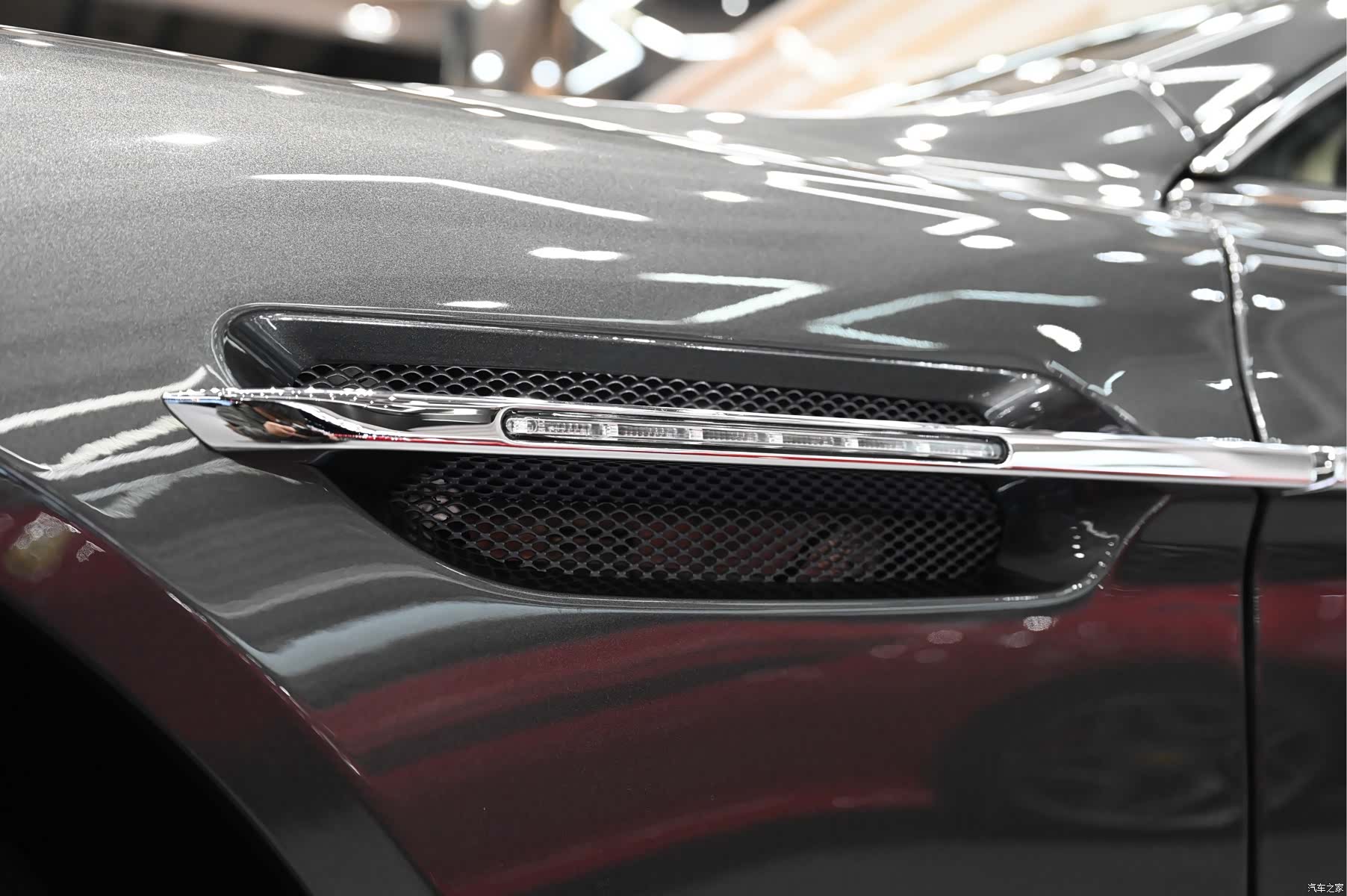 Aston Martin Rapide, 2014 28