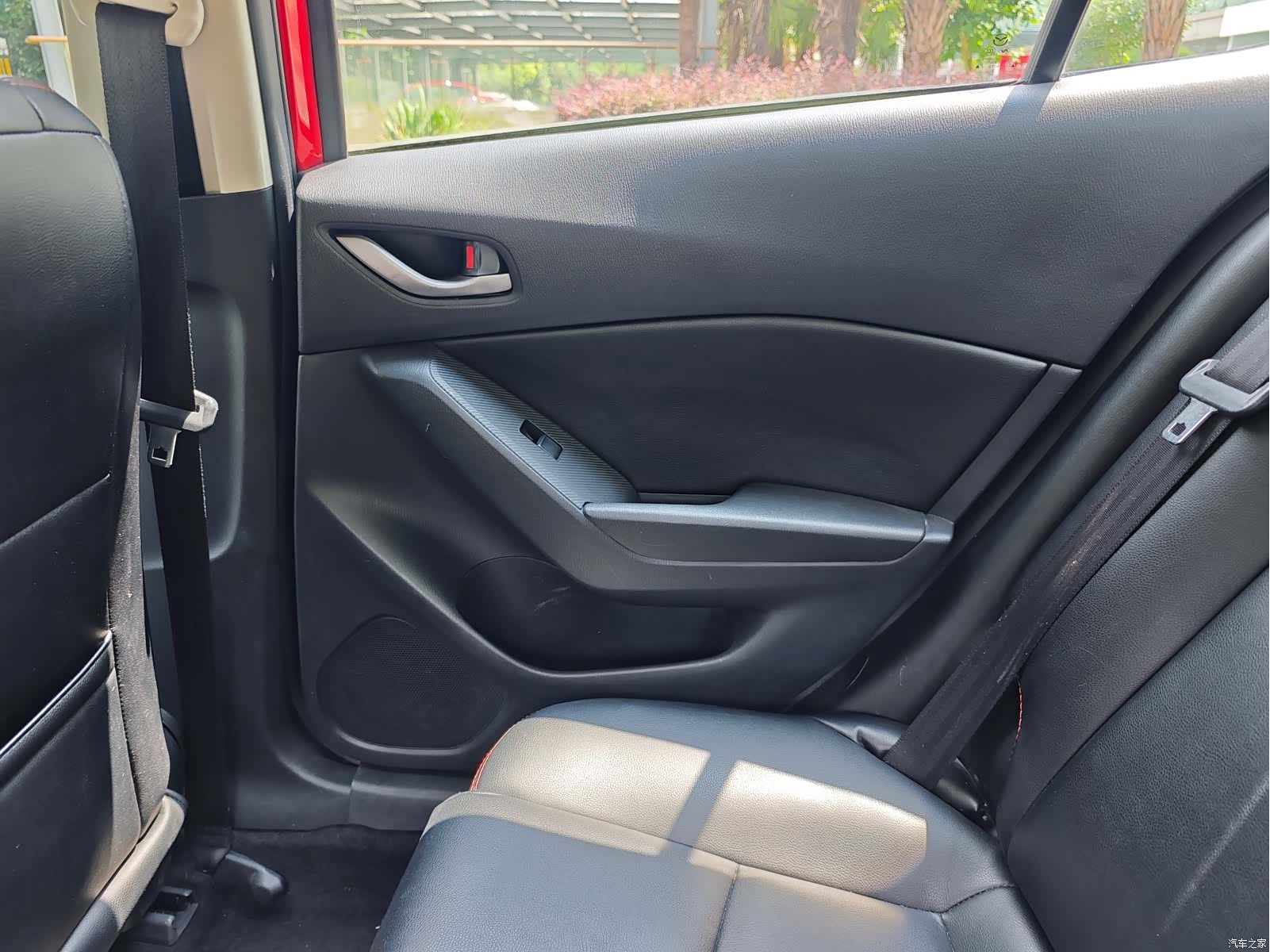 Mazda Mazda3, 2018 8