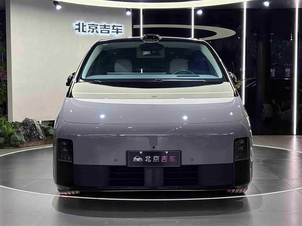 Li Auto Ideal MEGA
