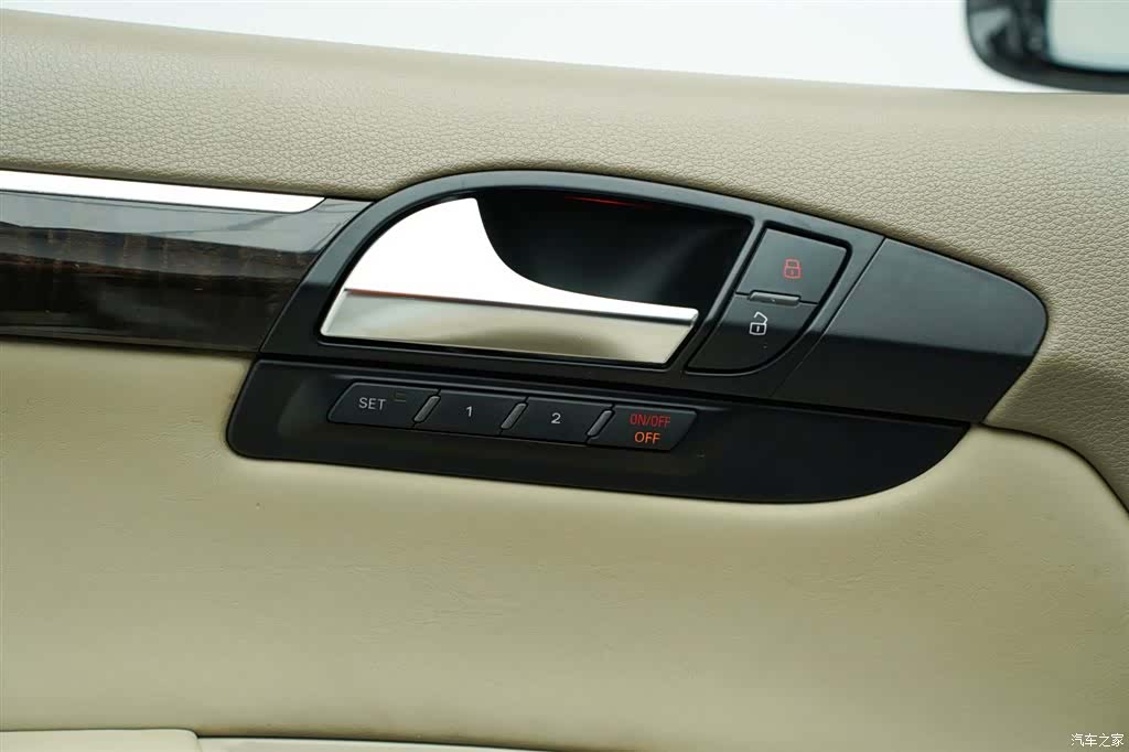 Audi Q7, 2007 13