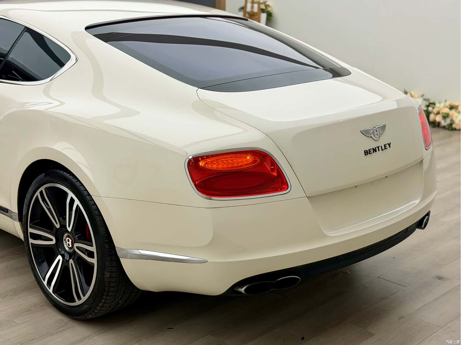 Bentley Continental GT, 2014 7