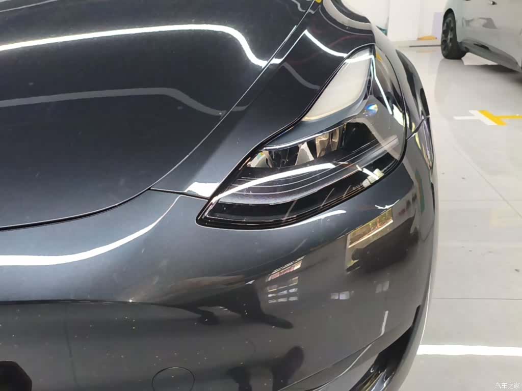 Tesla Model Y, 2024 24