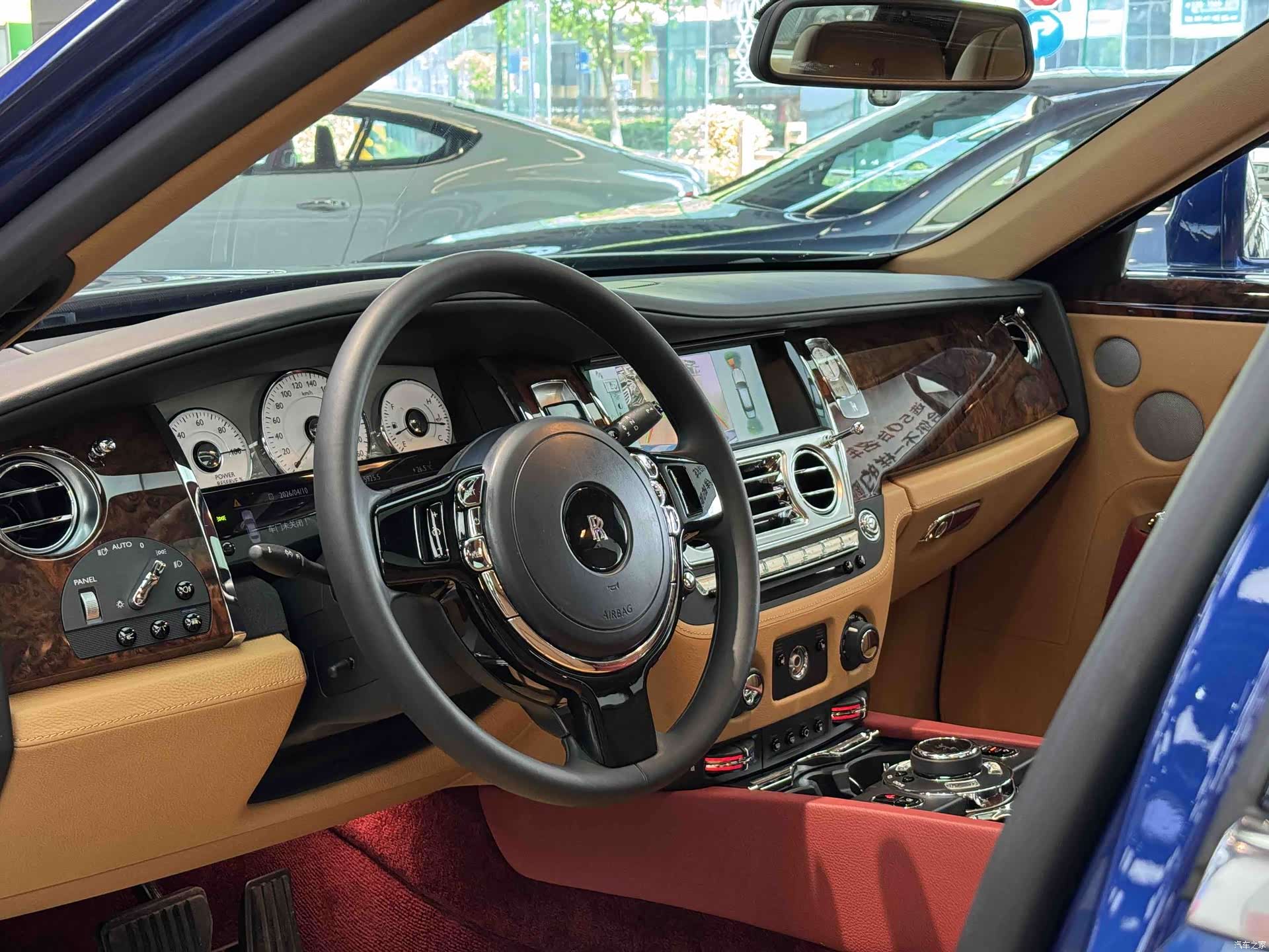 Rolls-Royce Ghost, 2013 7