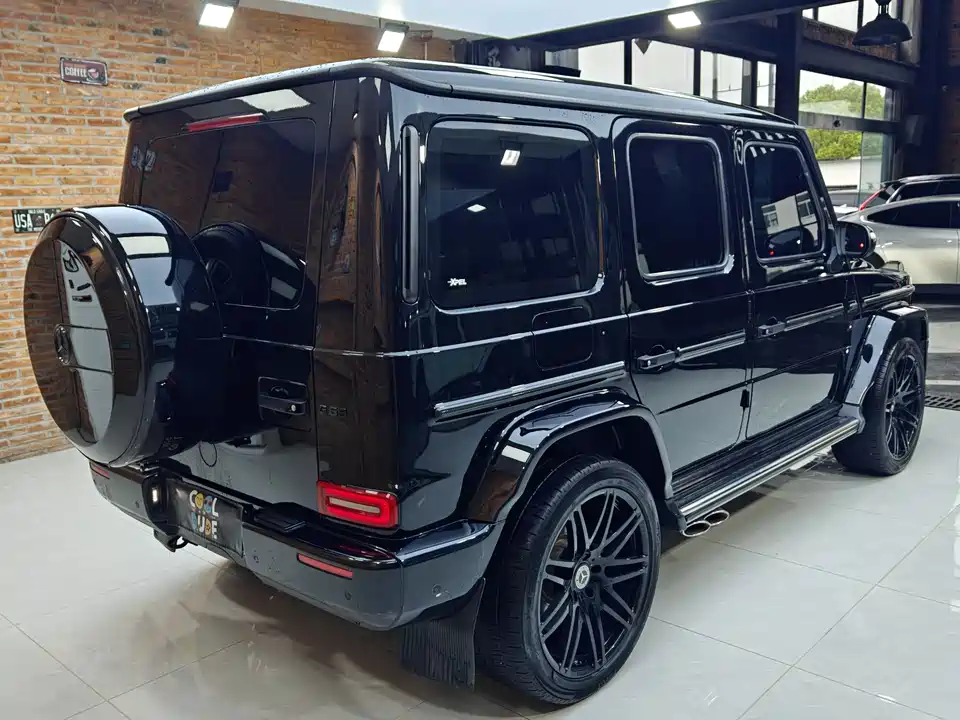 Mercedes-Benz G-class