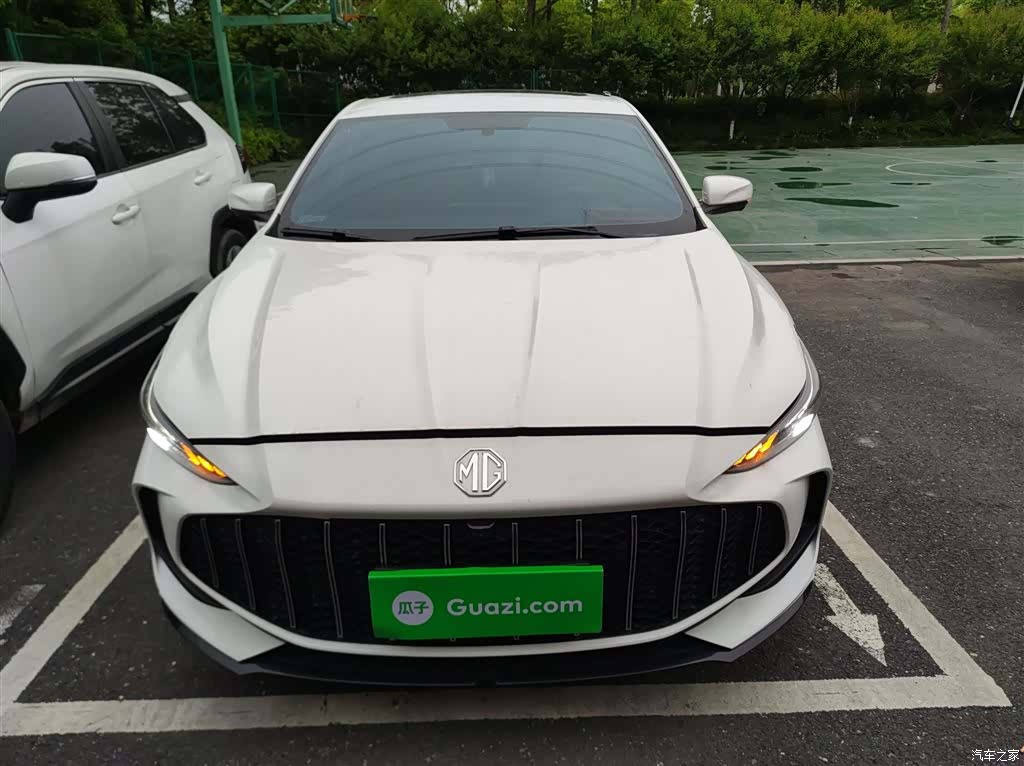 MG MG5, 2025 3