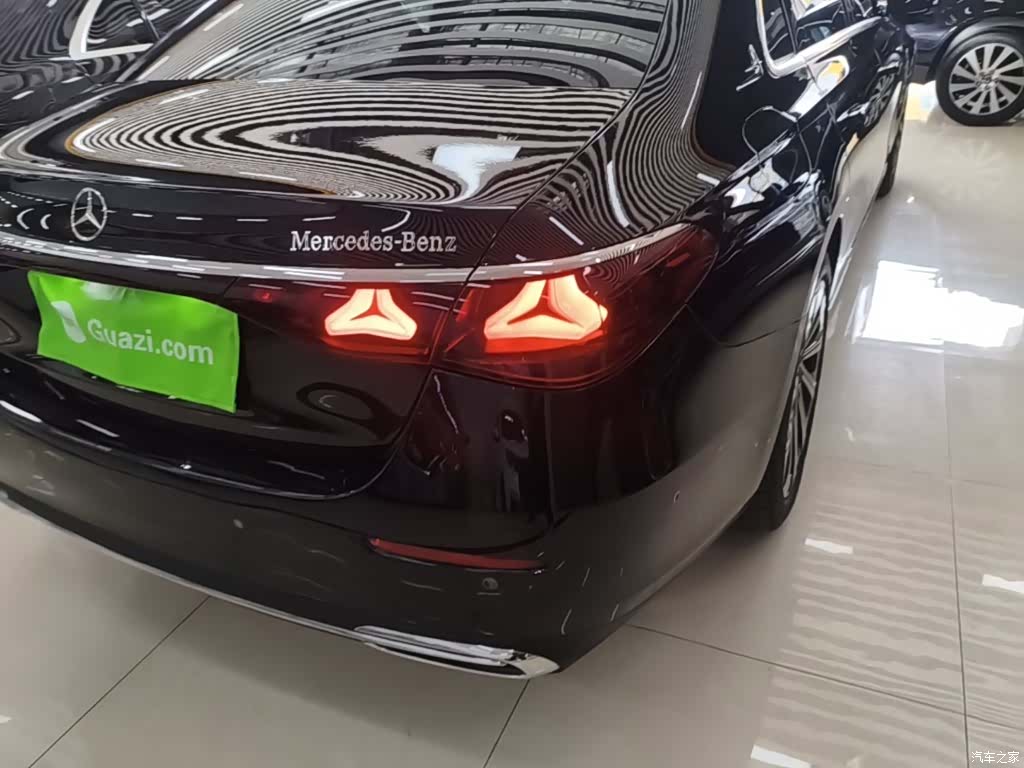 Mercedes-Benz E-Class, 2025 24