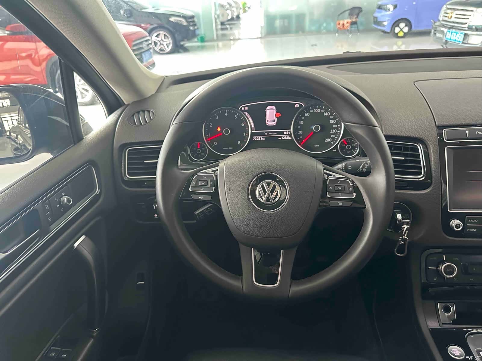 Volkswagen Touareg, 2019 13