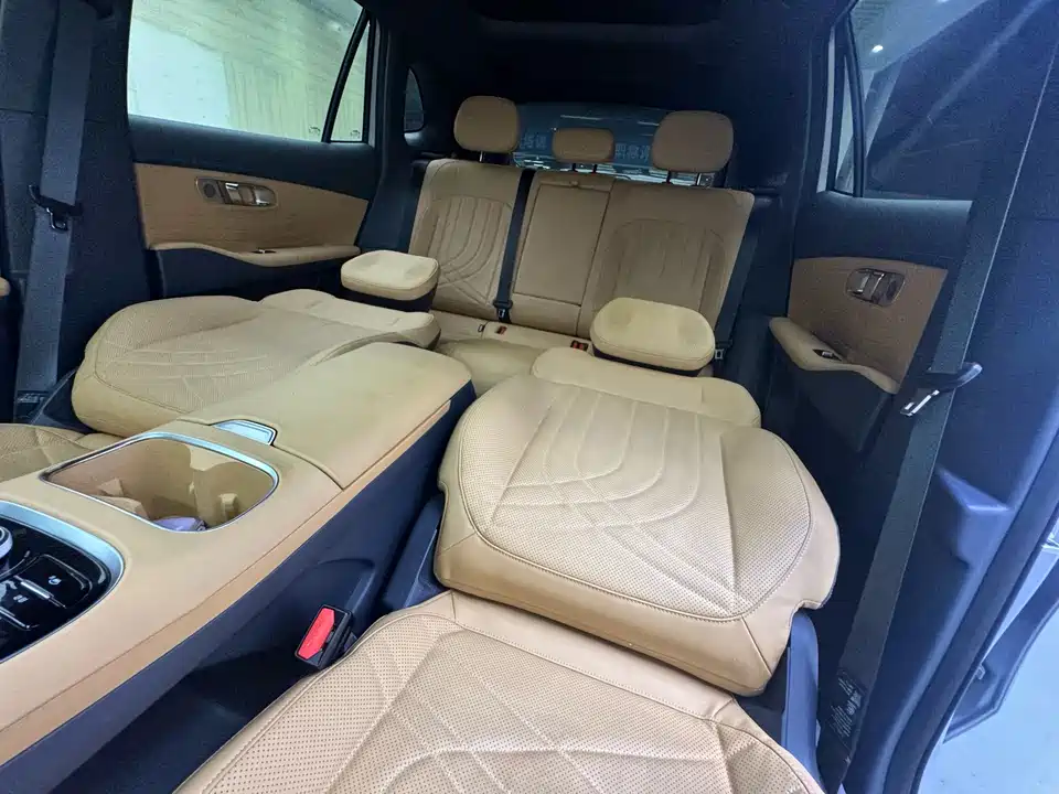 Geely Galaxy Galaxy Starship 7 EM-i