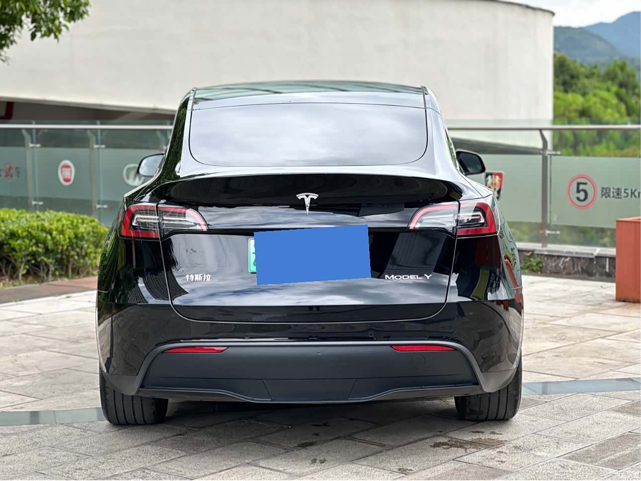 Tesla Model Y, 2023 24