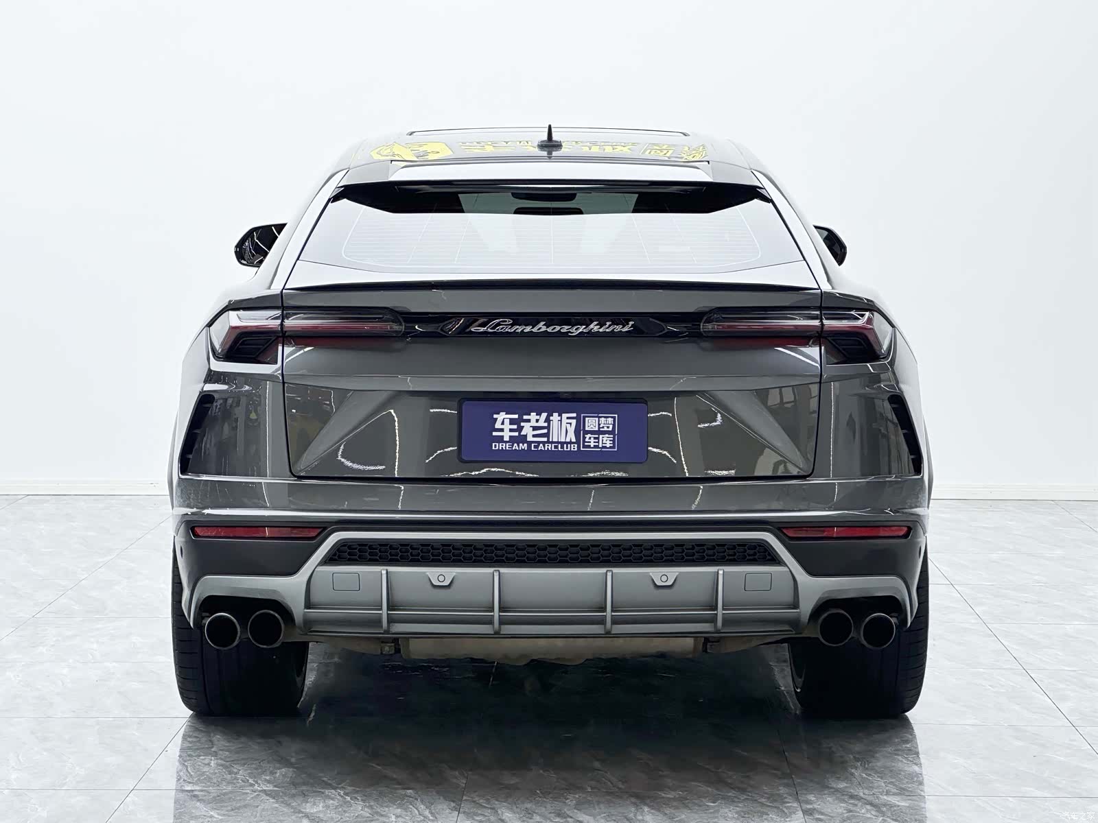 Lamborghini Urus, 2019 все фото