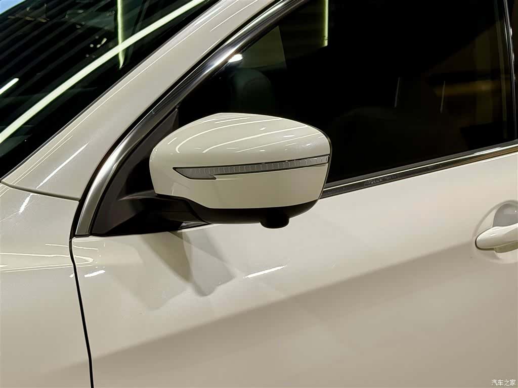 Nissan Qashqai, 2023 13