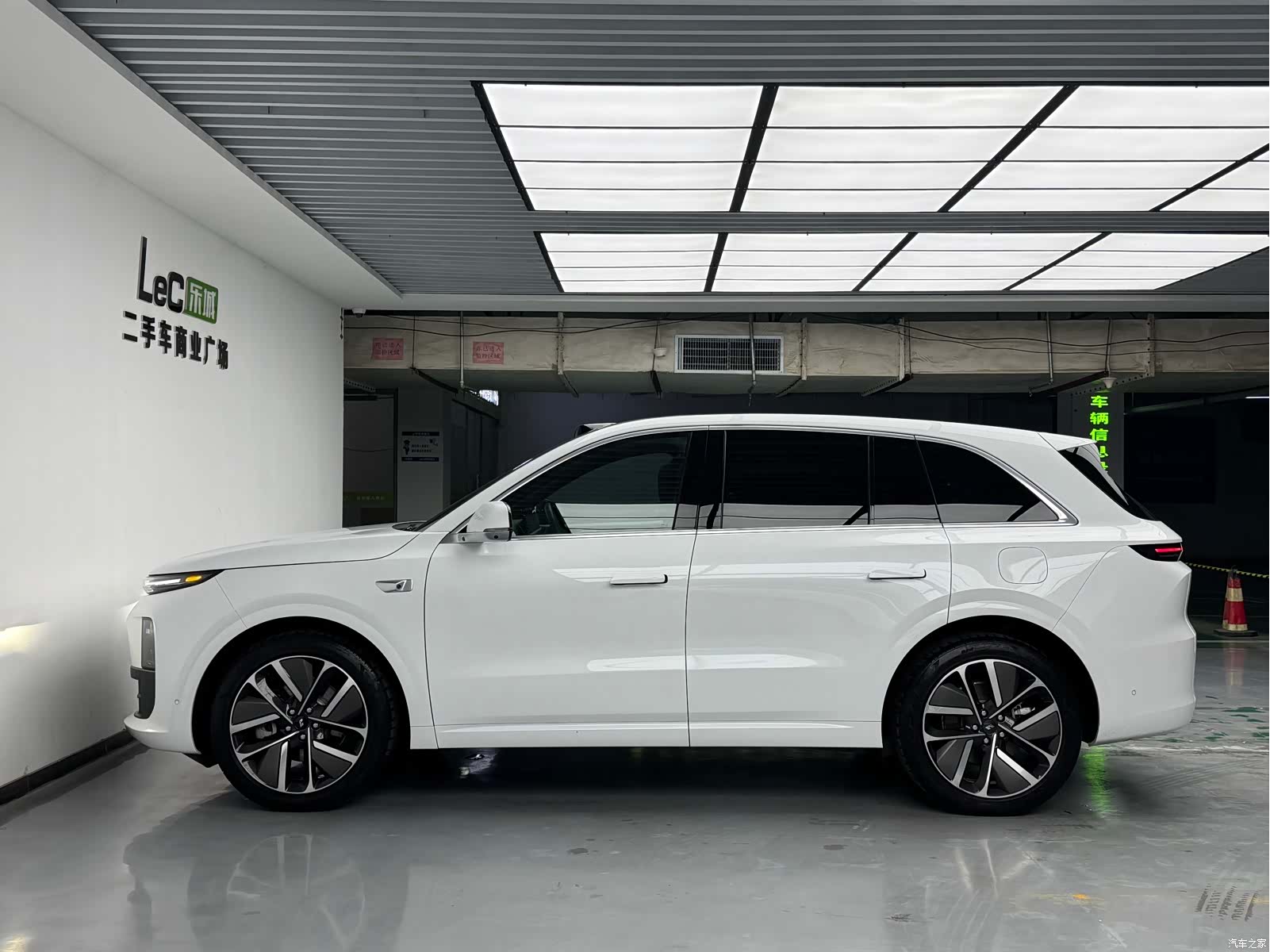 Li Auto L6, 2024 7