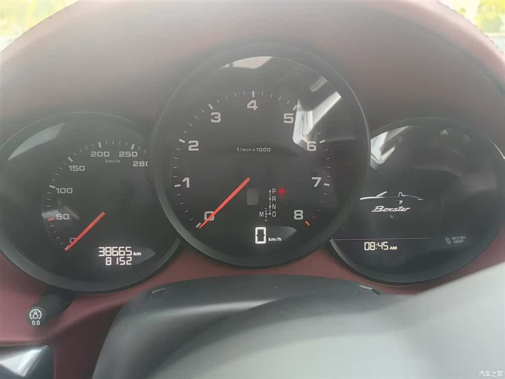 Porsche Boxster, 2023 все фото