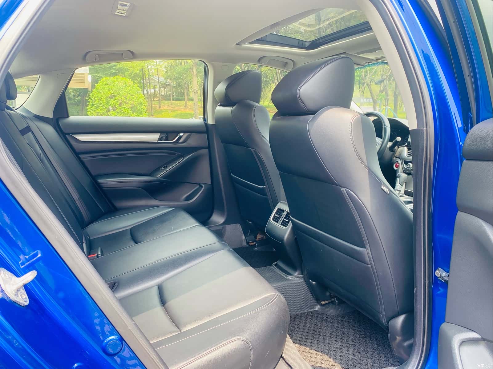 Honda Accord, 2019 13