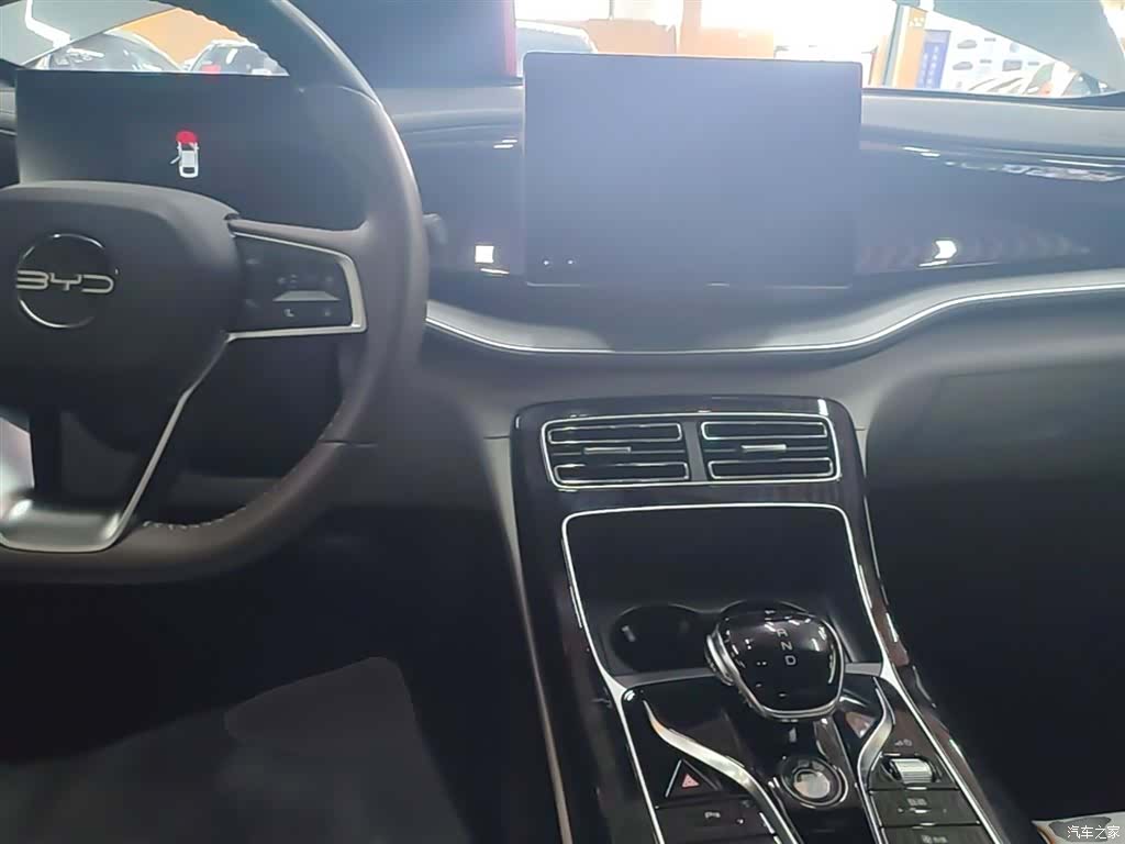 BYD Qin, 2023 10