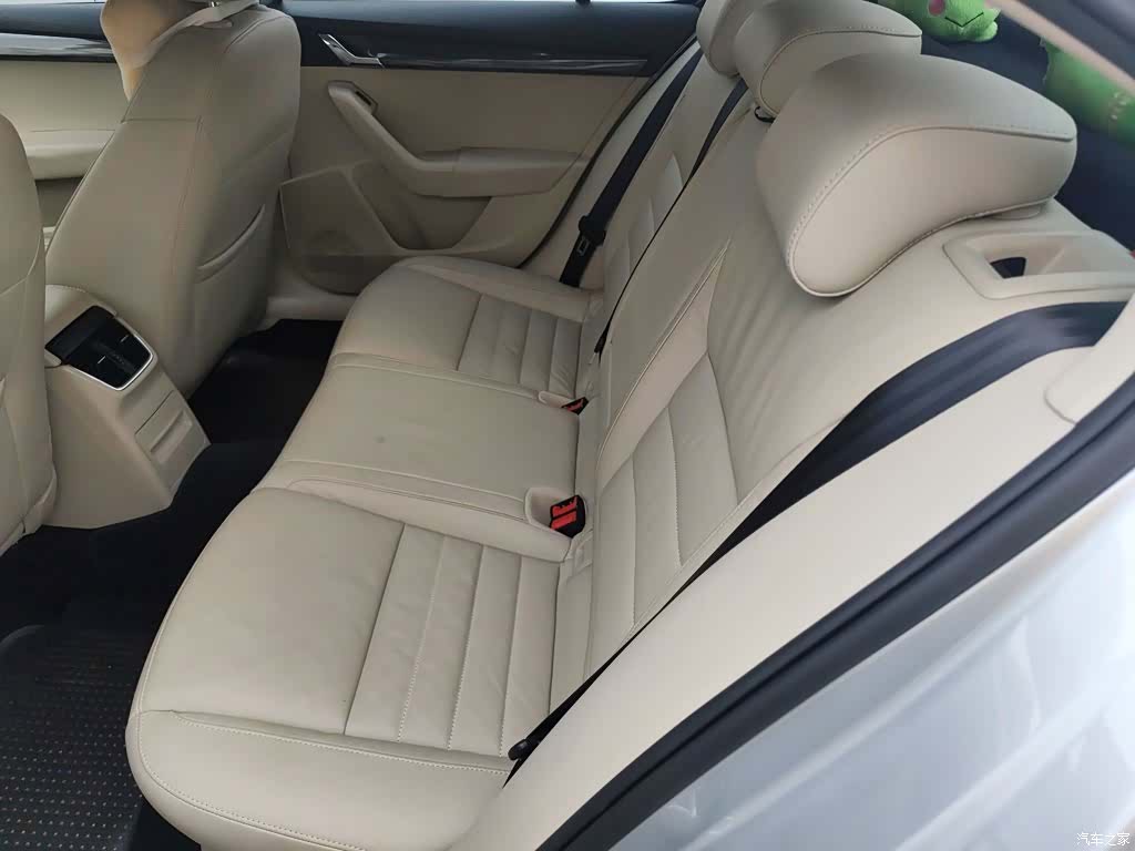 Skoda Octavia, 2014 13