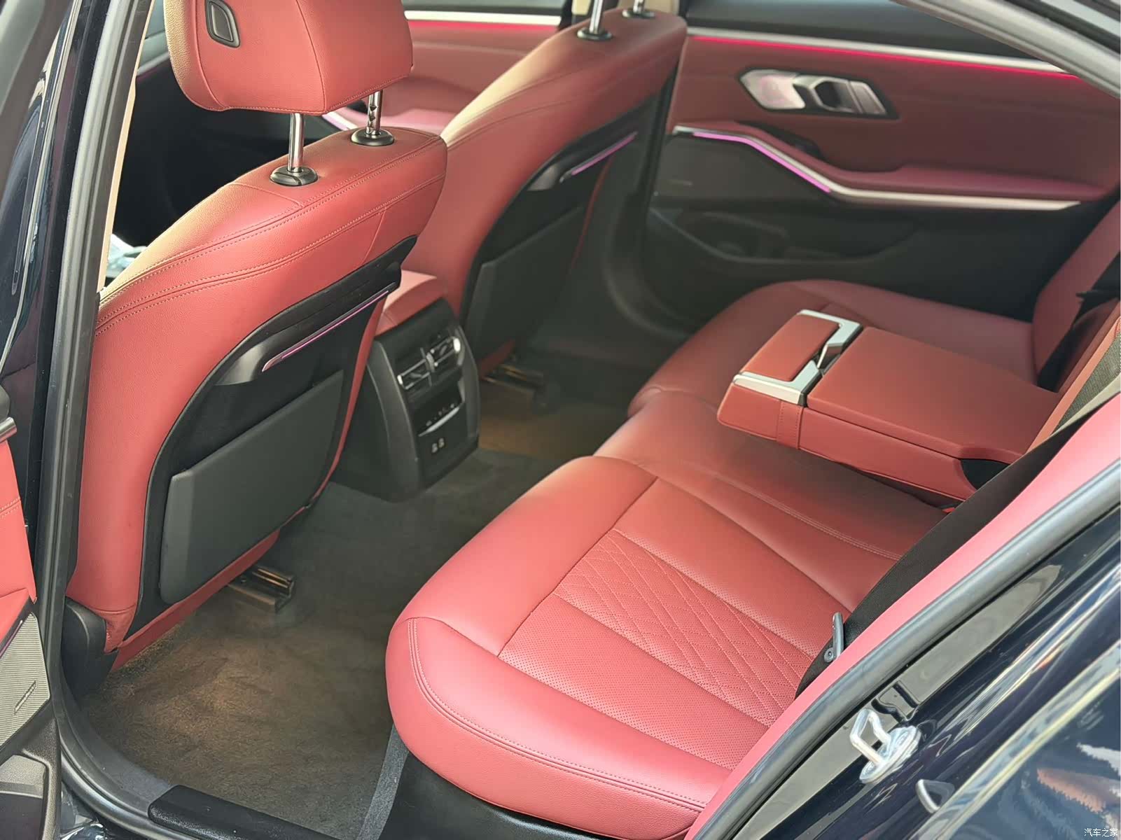 BMW 3 Series, 2022 6