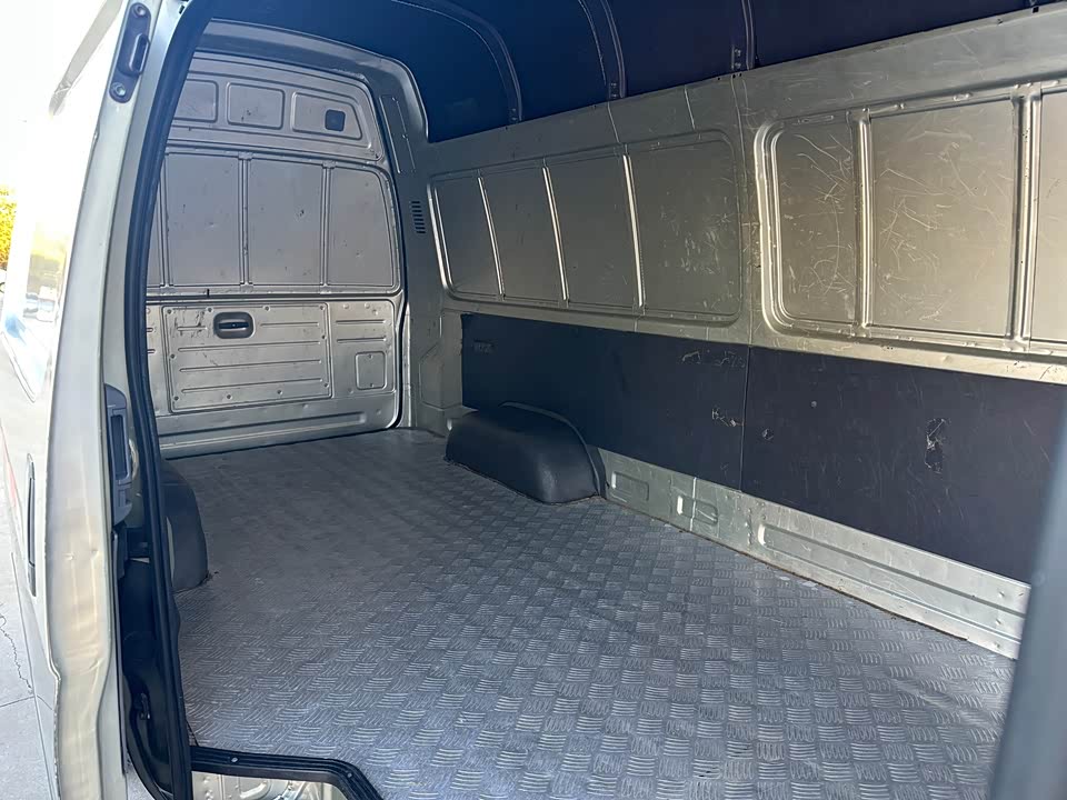 Golden Dragon Sea lion