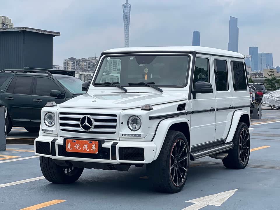Mercedes-Benz G-class