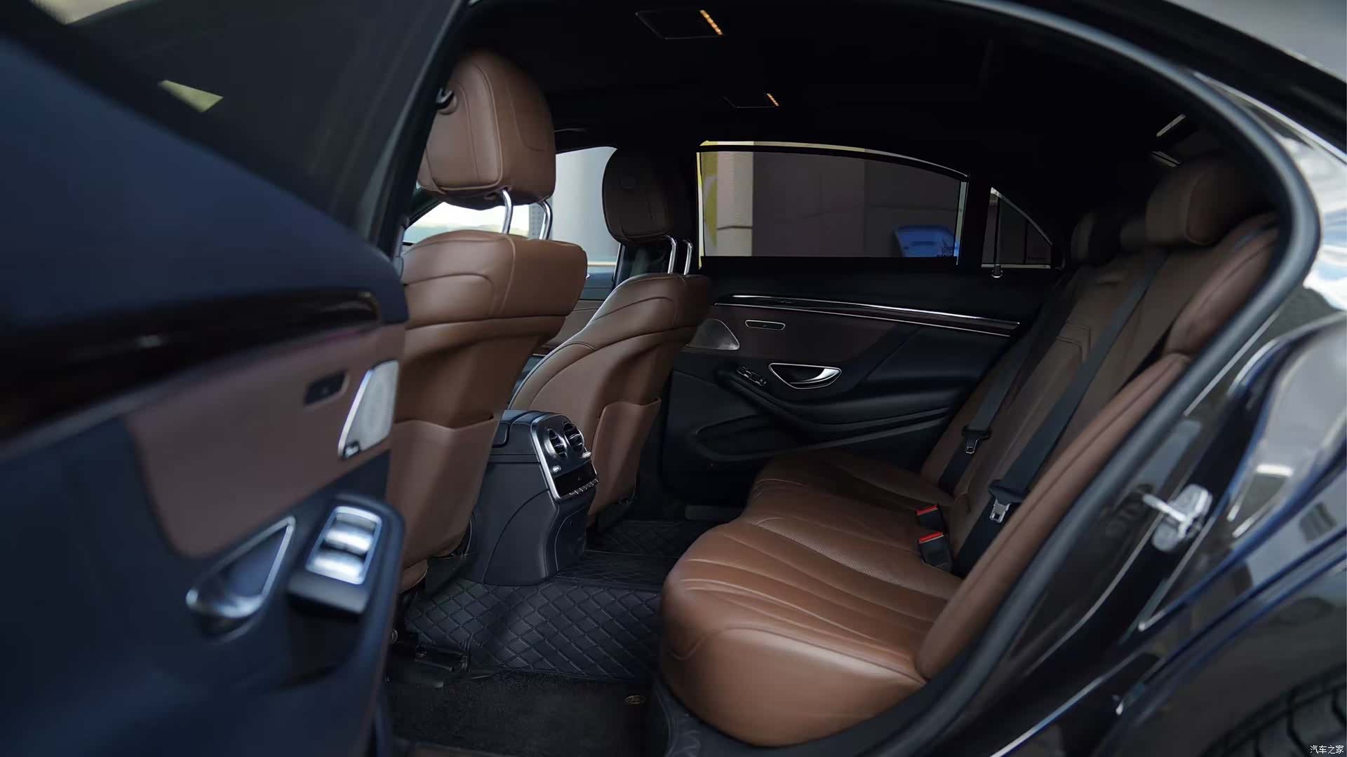 Mercedes-Benz S-Class, 2016 11