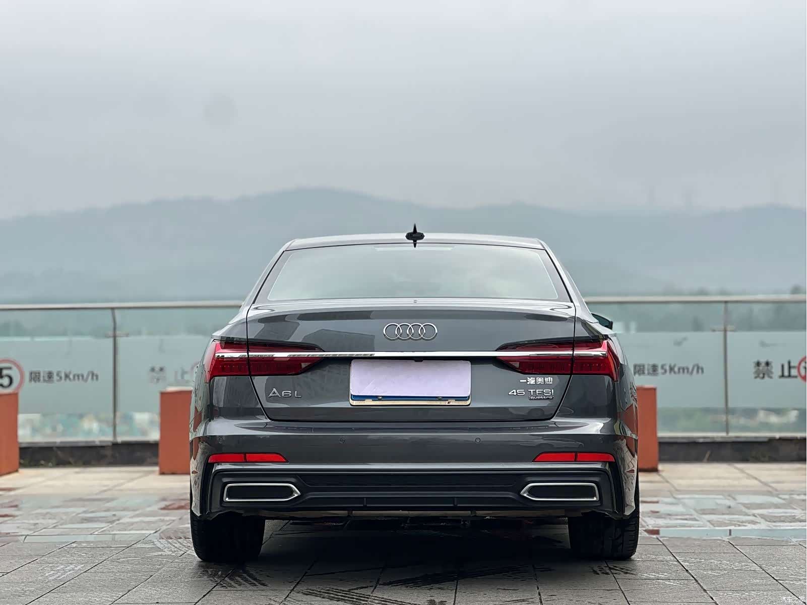 Audi A6L, 2019 все фото