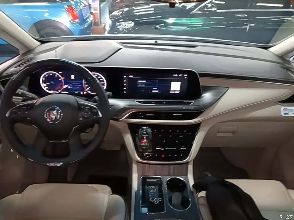 Buick GL8, 2022 10