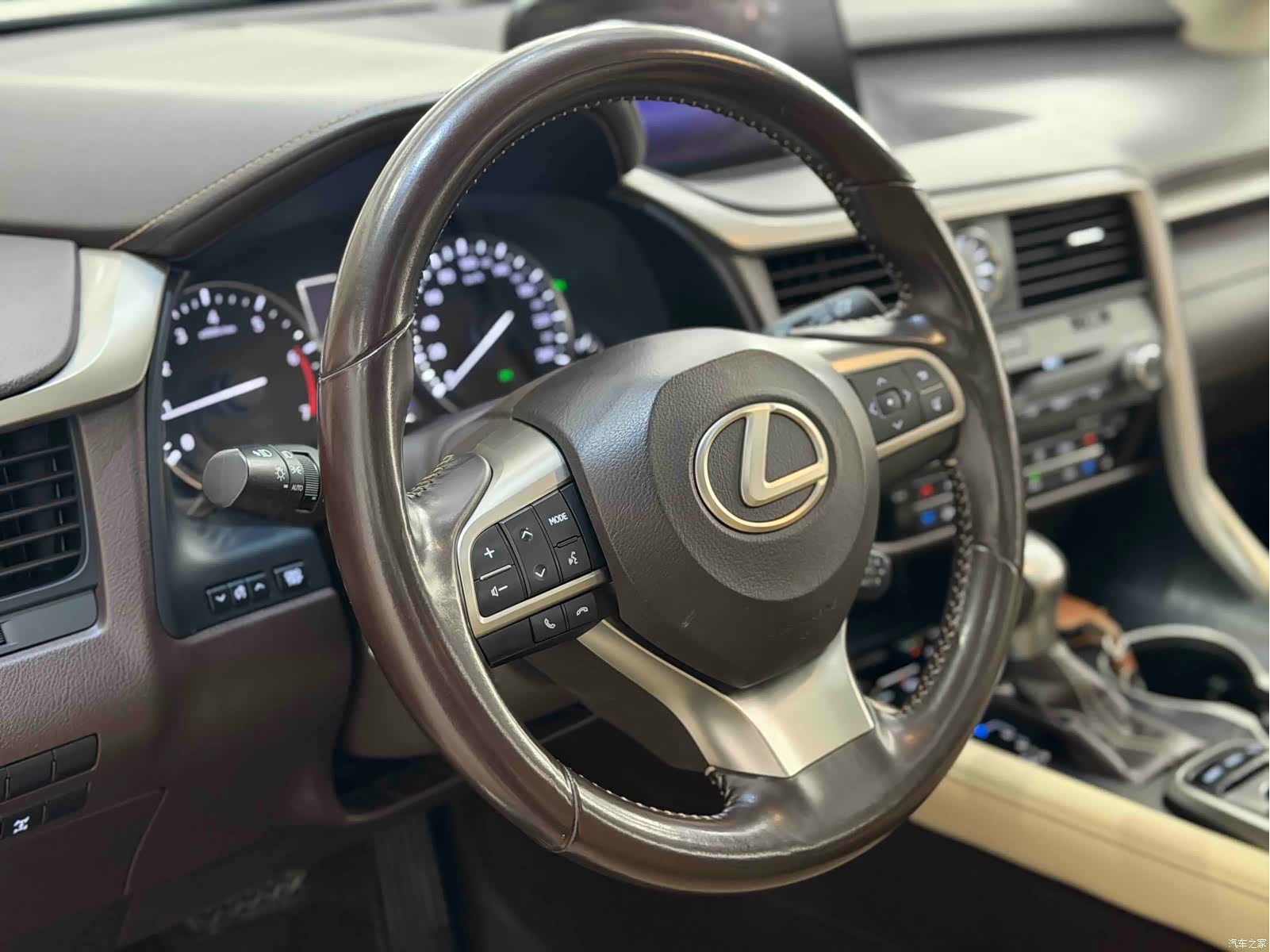 Lexus RX, 2018 все фото
