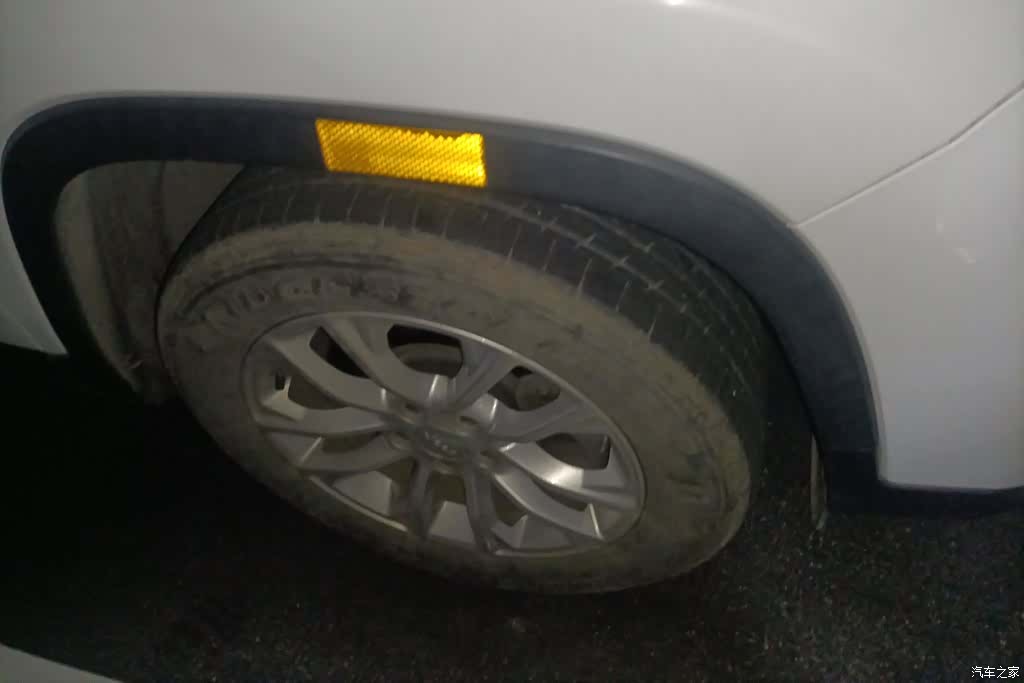 Jeep Cherokee, 2019 6