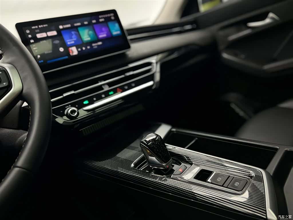 Haval Jolion, 2022 18