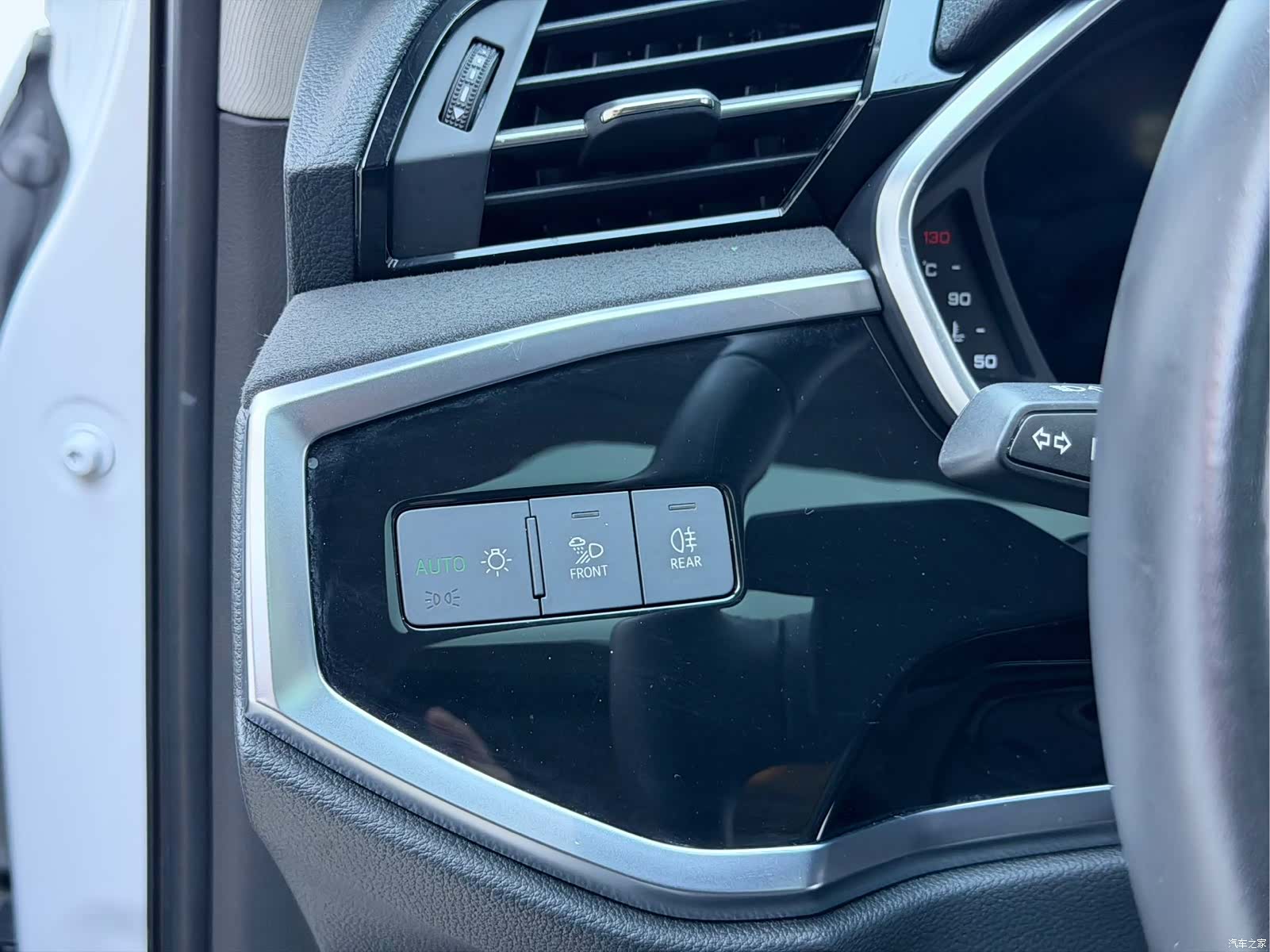 Audi Q3, 2023 6