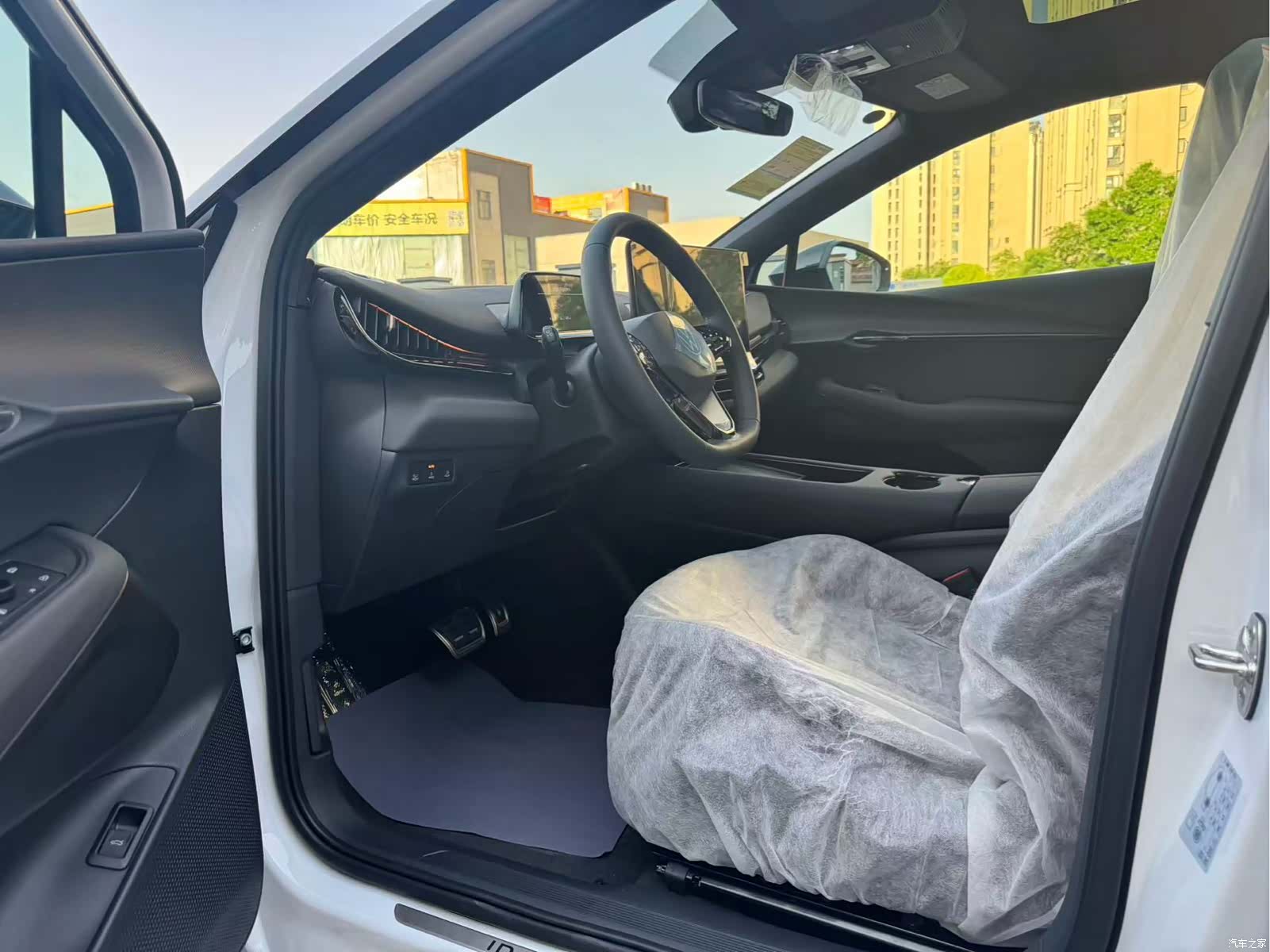 Volkswagen 06, 2026 25
