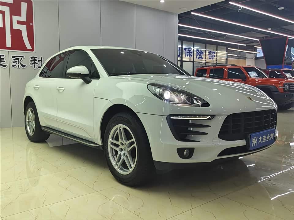 Porsche Macan Porsche Macan