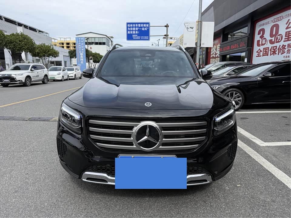 Mercedes-Benz GLB