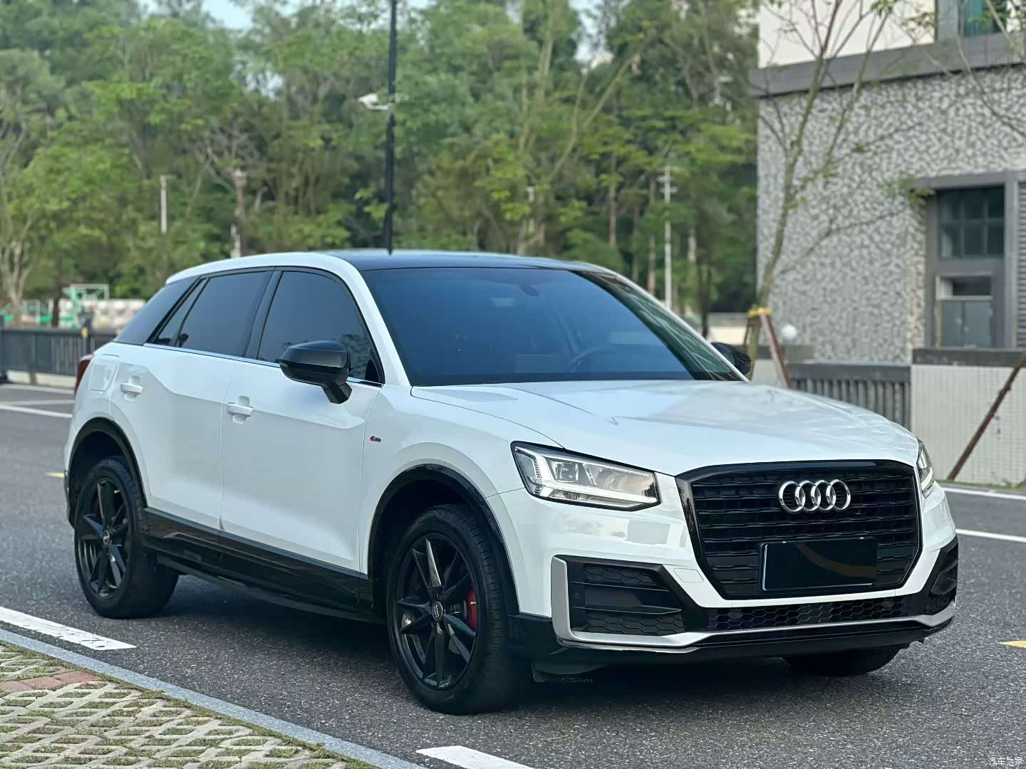 Audi Q2L, 2020 3