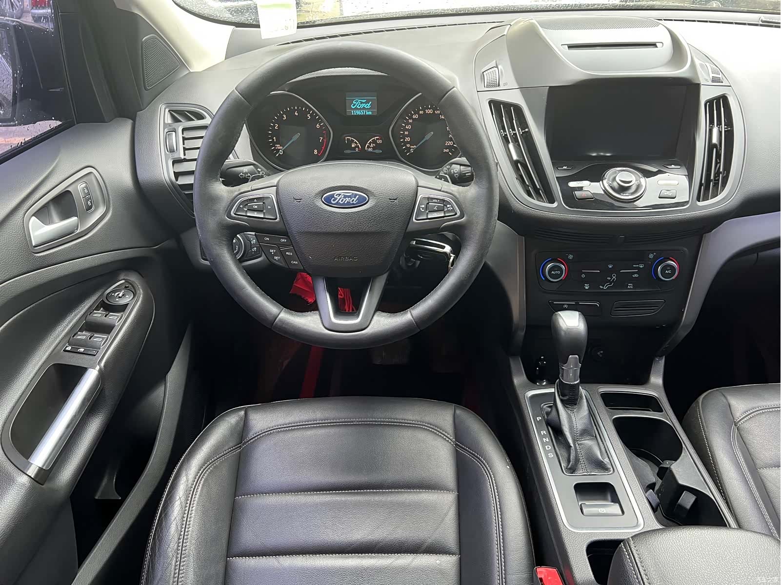 Ford Kuga, 2016 7