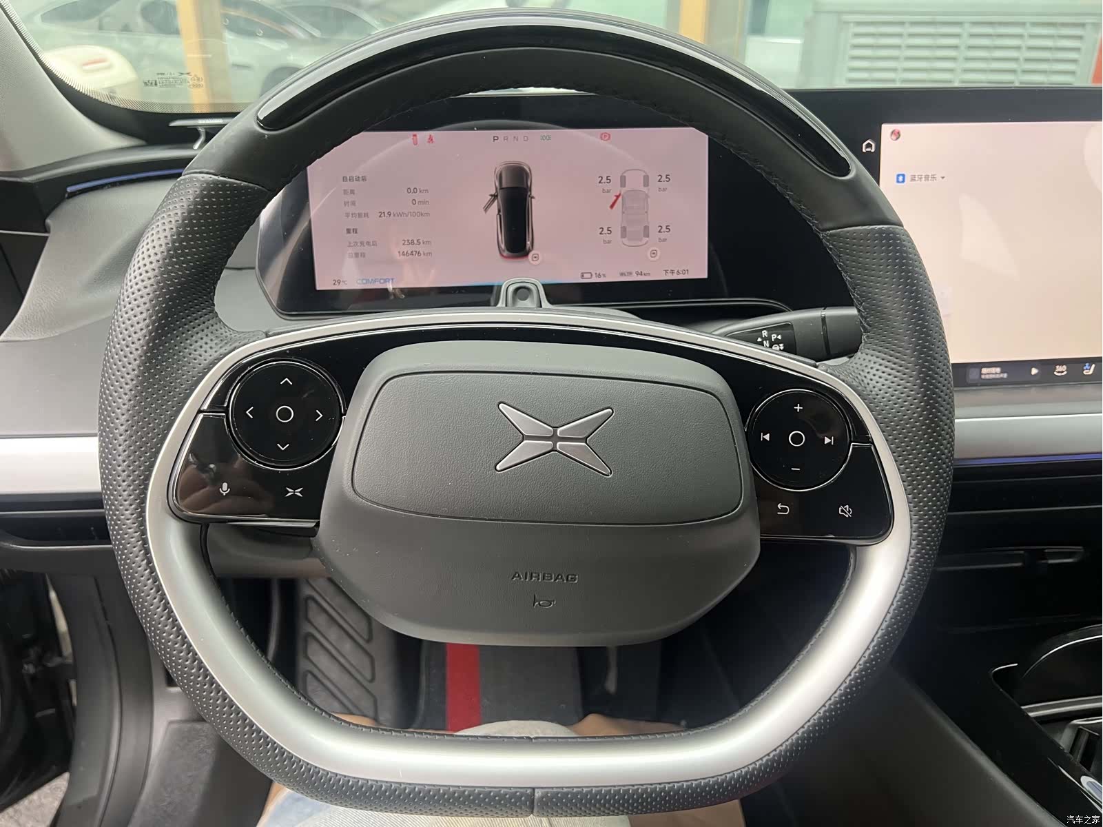 Xpeng P7, 2021 30